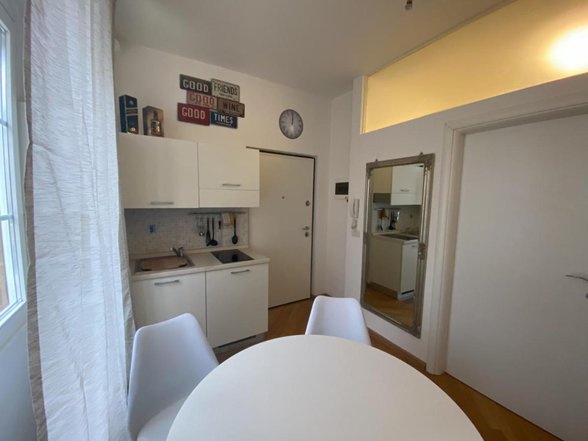 Living Vittoria: Vicino Al Centro Di Bolzano公寓 外观 照片